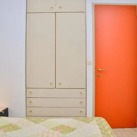Homely With Terrace In - Beahost Appartamento *